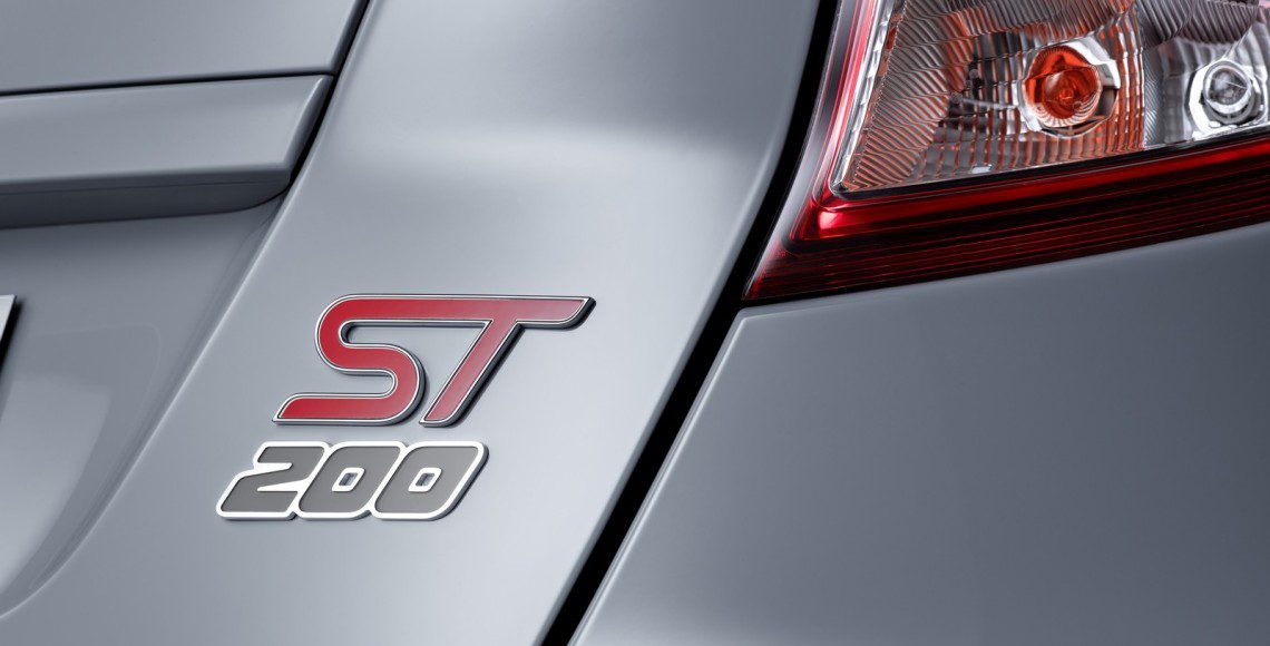 Ford at Geneva Unveils New 200 PS Fiesta ST200; New Kuga SUV Deb