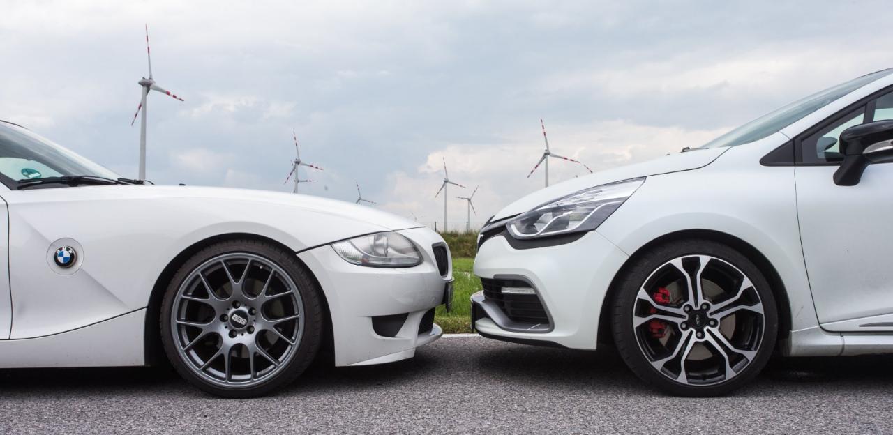 vergleich_bmw_z4_renault_clio_rs_trophy_30_may