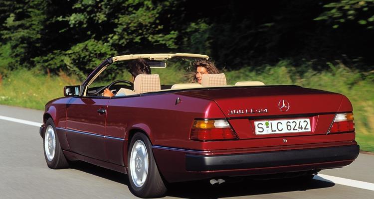 September 1991: Viersitziges Cabriolet der Baureihe 124 hat Premiere: Offene Fahrkultur: 25 Jahre E-Klasse Cabriolet
