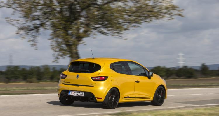 renault_clio_rs_trophy_04_may