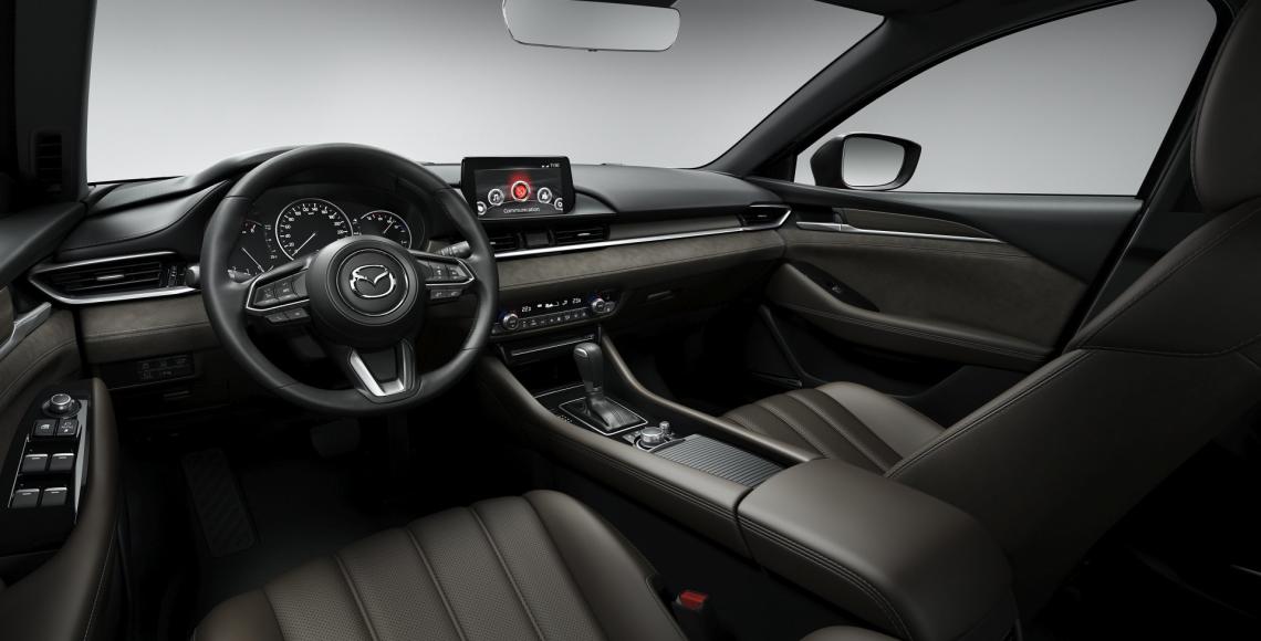 2018_Mazda6_Interior