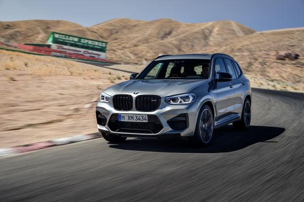 P90334484_lowRes_the-all-new-bmw-x3-m