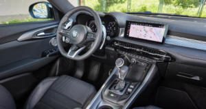 Test Alfa Romeo Tonale Hybrid (Cockpit)
