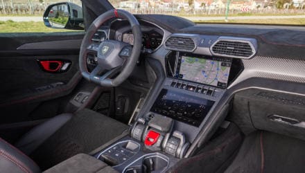 Test Lamborghini Urus Performante (Cockpit)